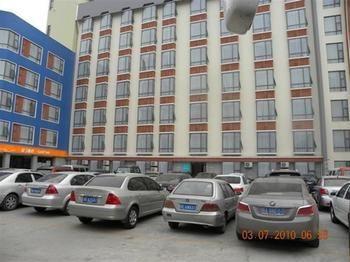 The Seven Hotel Yichang Extérieur photo