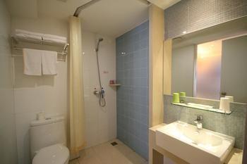 The Seven Hotel Yichang Extérieur photo